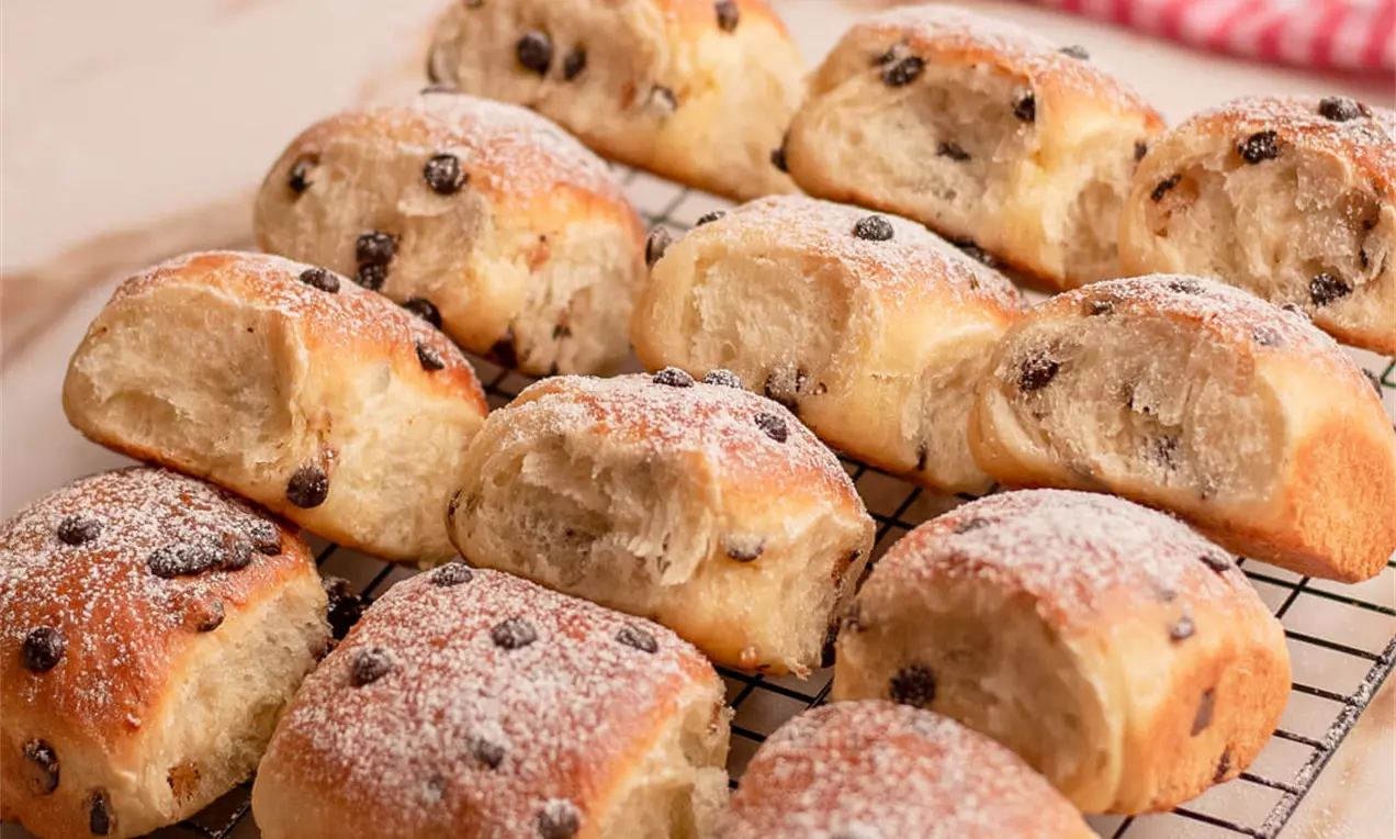 Buhtle sa čoko kapljicama i pekmezom