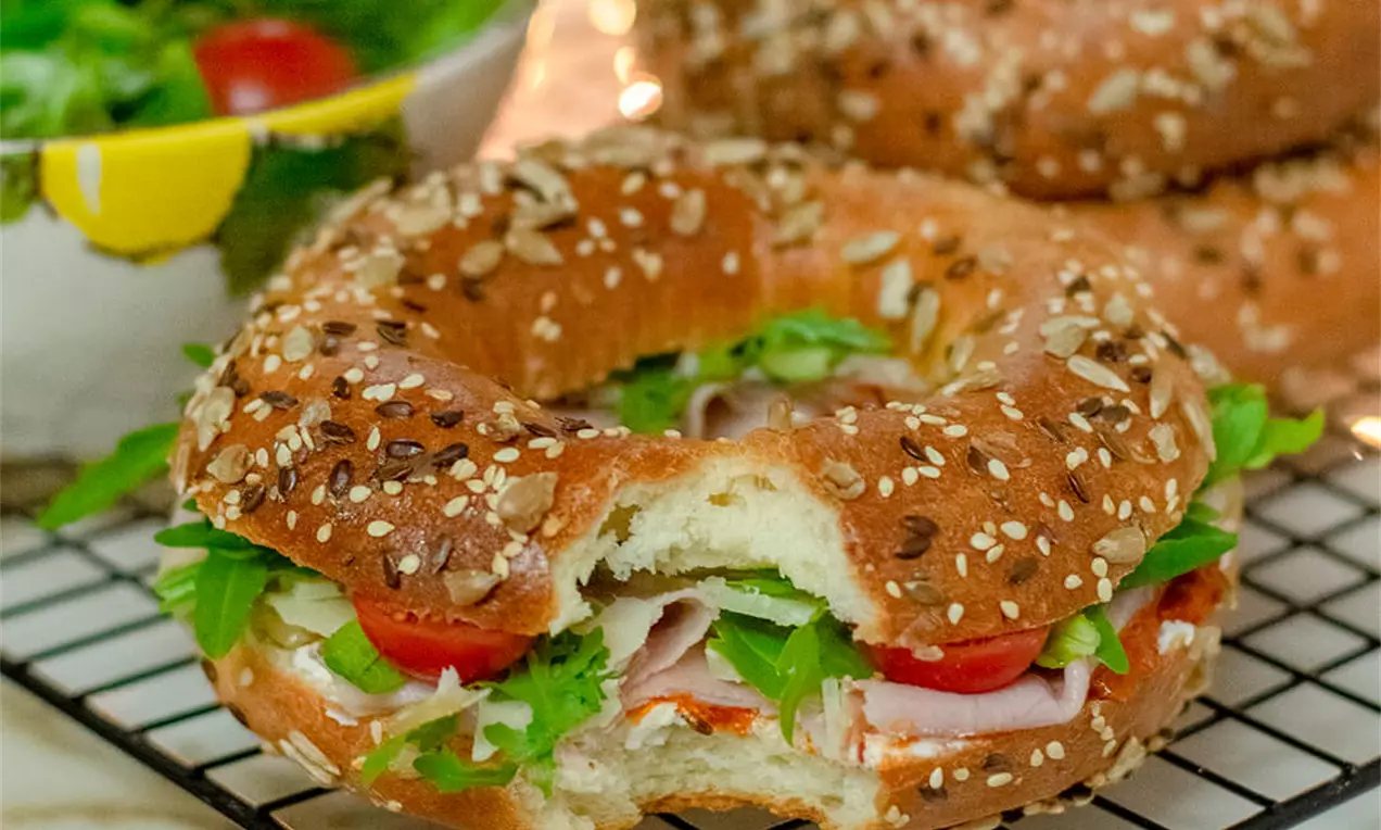 Picture - (min-width: 768px)